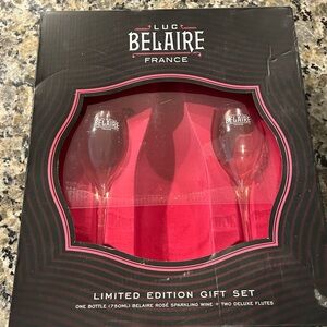 Belaire Limited Edition wine Glasses set of 2